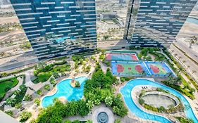 Capital Living On Reem - The Arc Towers & The Gate