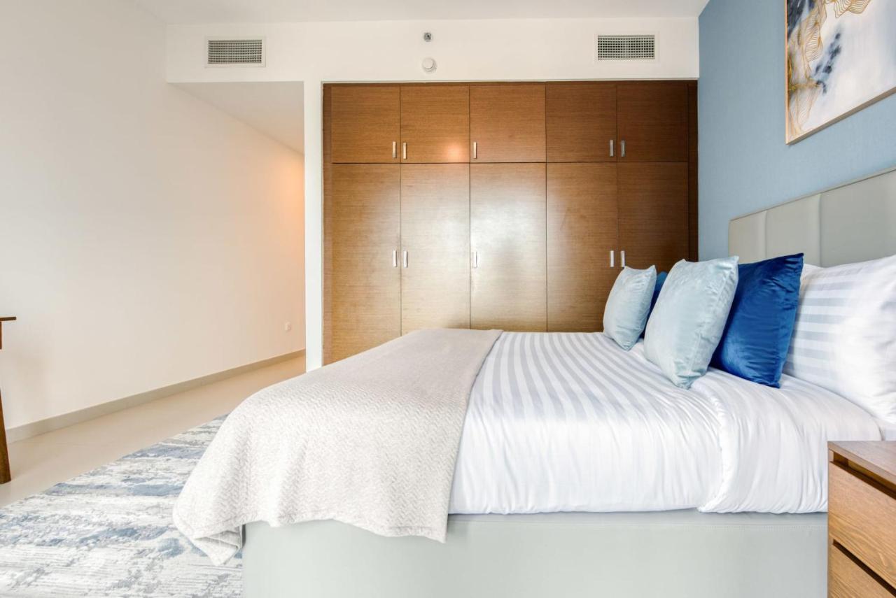 Capital Living On Reem - The Arc Towers & The Gate Apartment Abu Dhabi Exterior photo