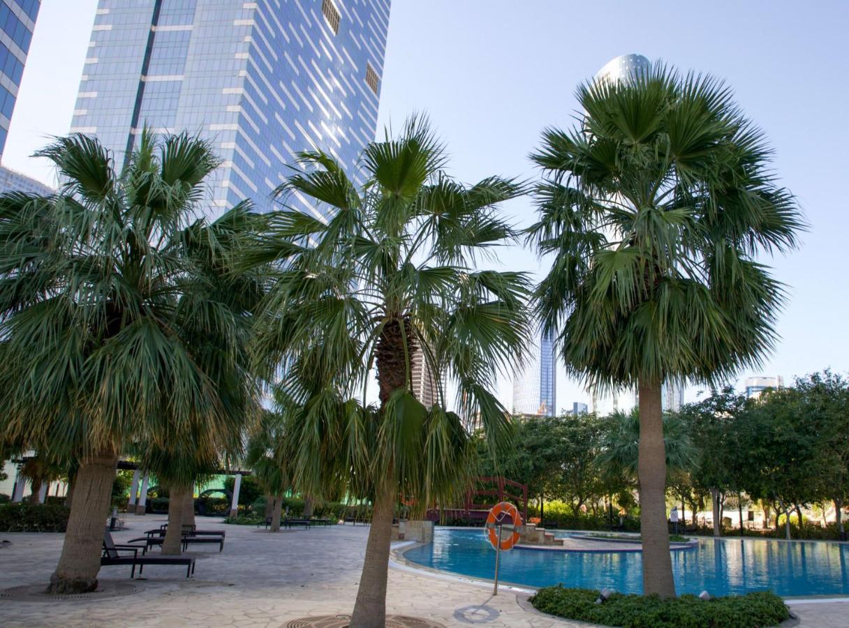 Capital Living On Reem - The Arc Towers & The Gate Apartment Abu Dhabi Exterior photo